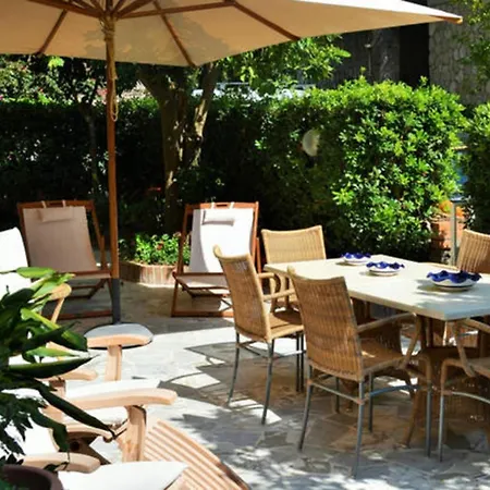 With Swimming Pool Apartment Sorrento